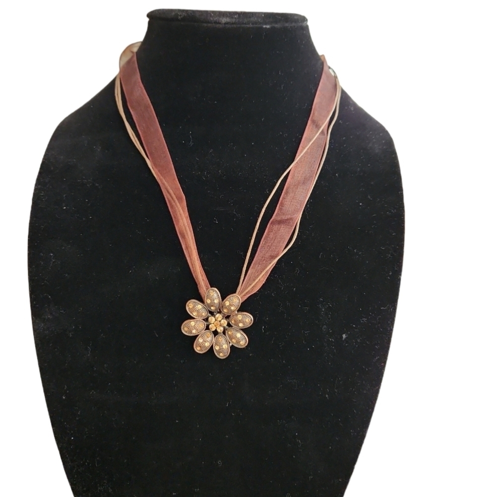 Cookie Lee Multicolor Flower Necklace With Brown Ribbon Collar